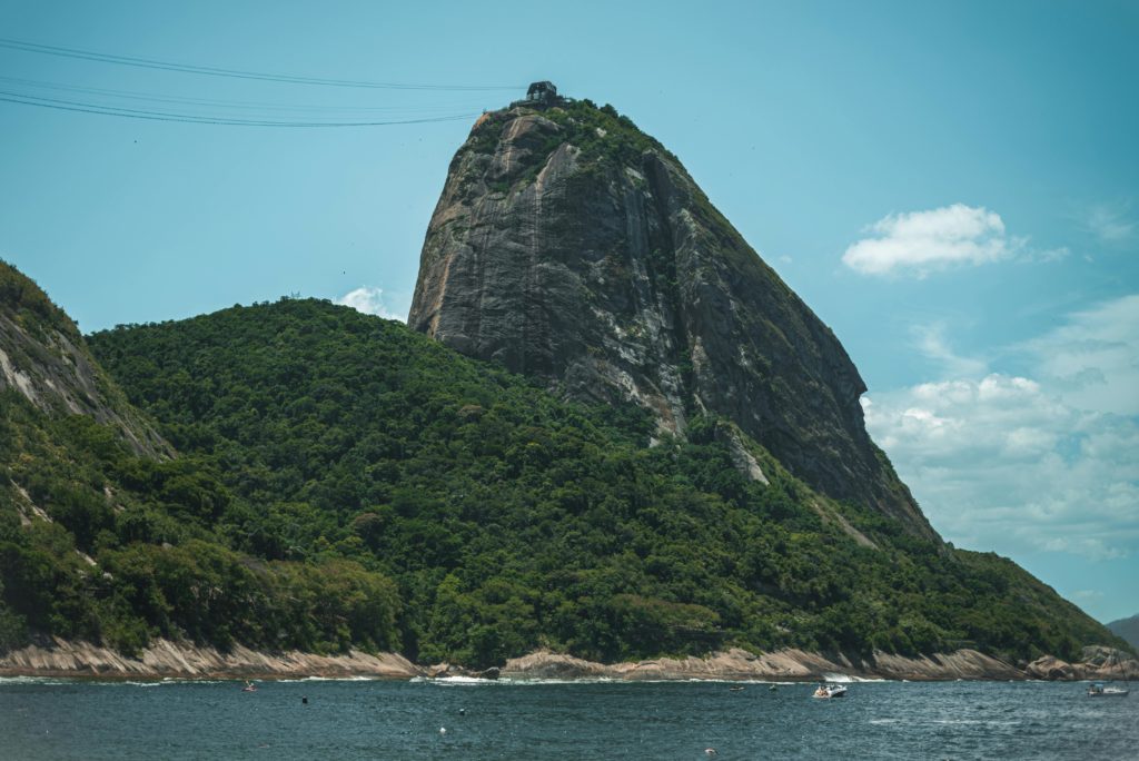 Bruno Scramgnonによる写真: https://www.pexels.com/ja-jp/photo/30540841/